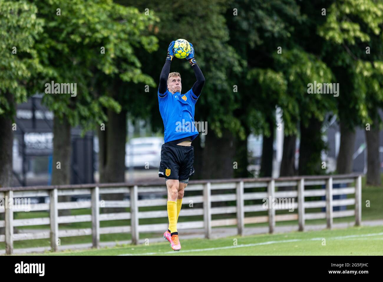 Aarhus, Dänemark. Juni 2021. Peter Vindahl (1) vom FC Nordsjaelland vor dem Testspiel zwischen Aarhus GF und FC Nordsjaelland auf dem Trainingsgelände von Aarhus GF in Aarhus, Dänemark. (Foto: Gonzales Photo/Alamy Live News Stockfoto