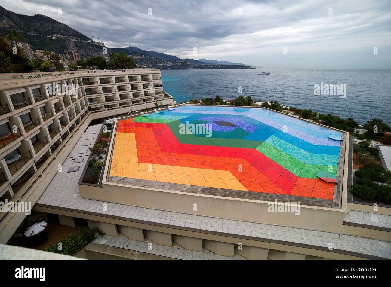 MONTE-CARLO, MONACO - MAI 3 2018 : Dach des Auditoriums Rainier III. Stockfoto