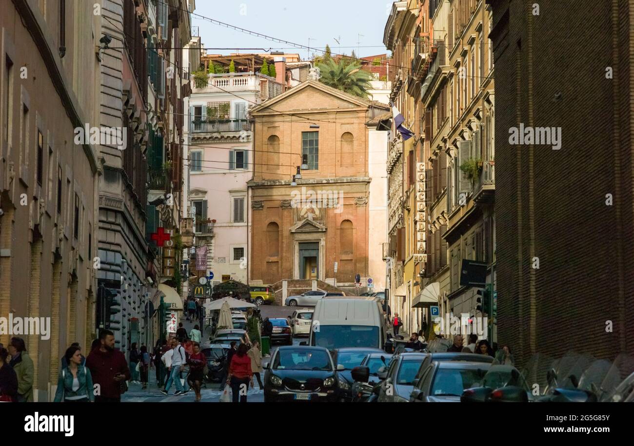 ROM, ITALIEN - APRIL 16 2018 : Straße in Rom. Stockfoto