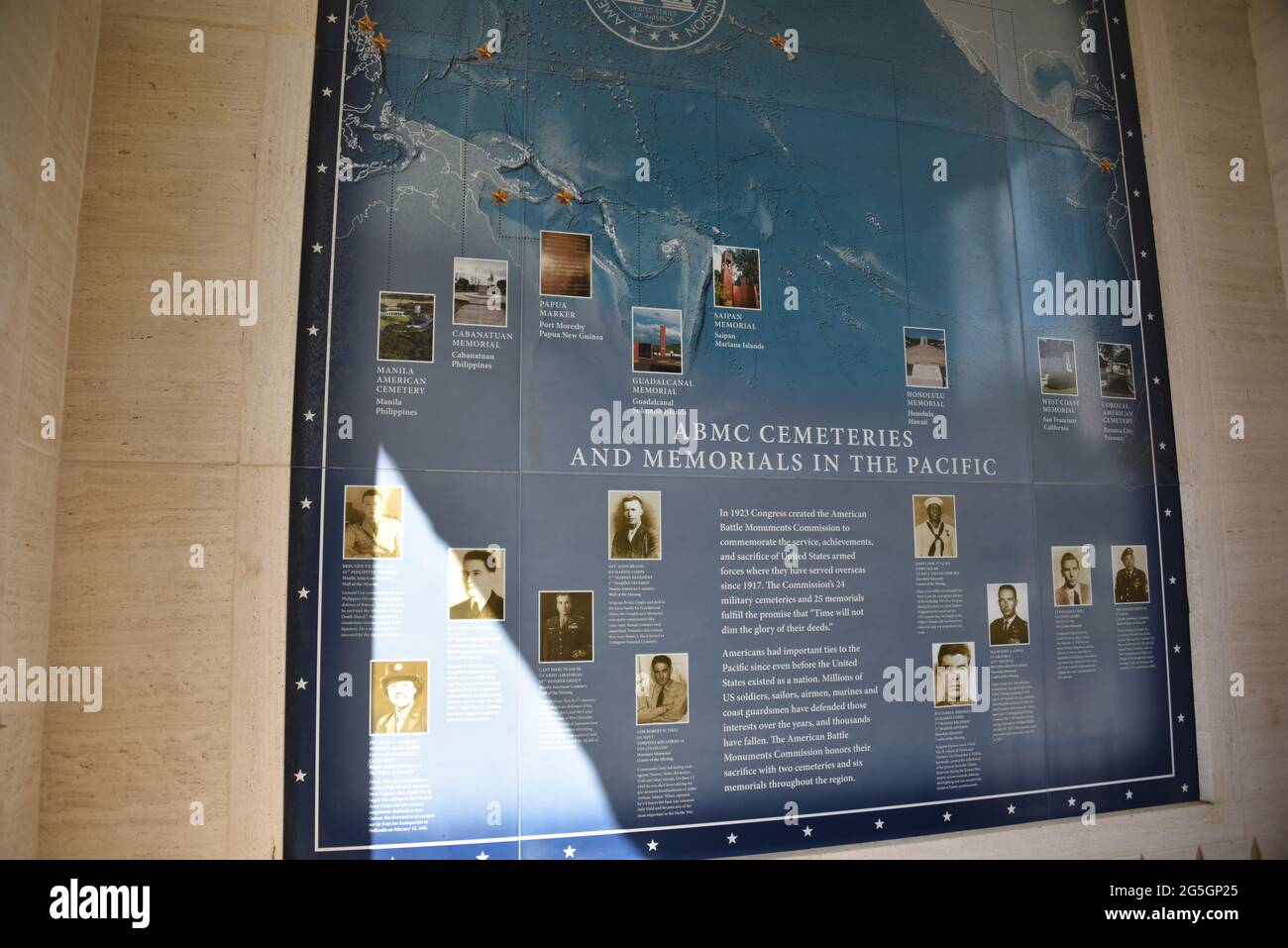 Oahu, Hi. USA 6/5/2021. National Memorial Cemetery of the Pacific. Ruhestätte für 61,000. 53,000 aus dem Ersten und Zweiten Weltkrieg, Korea und Vietnam. Stockfoto