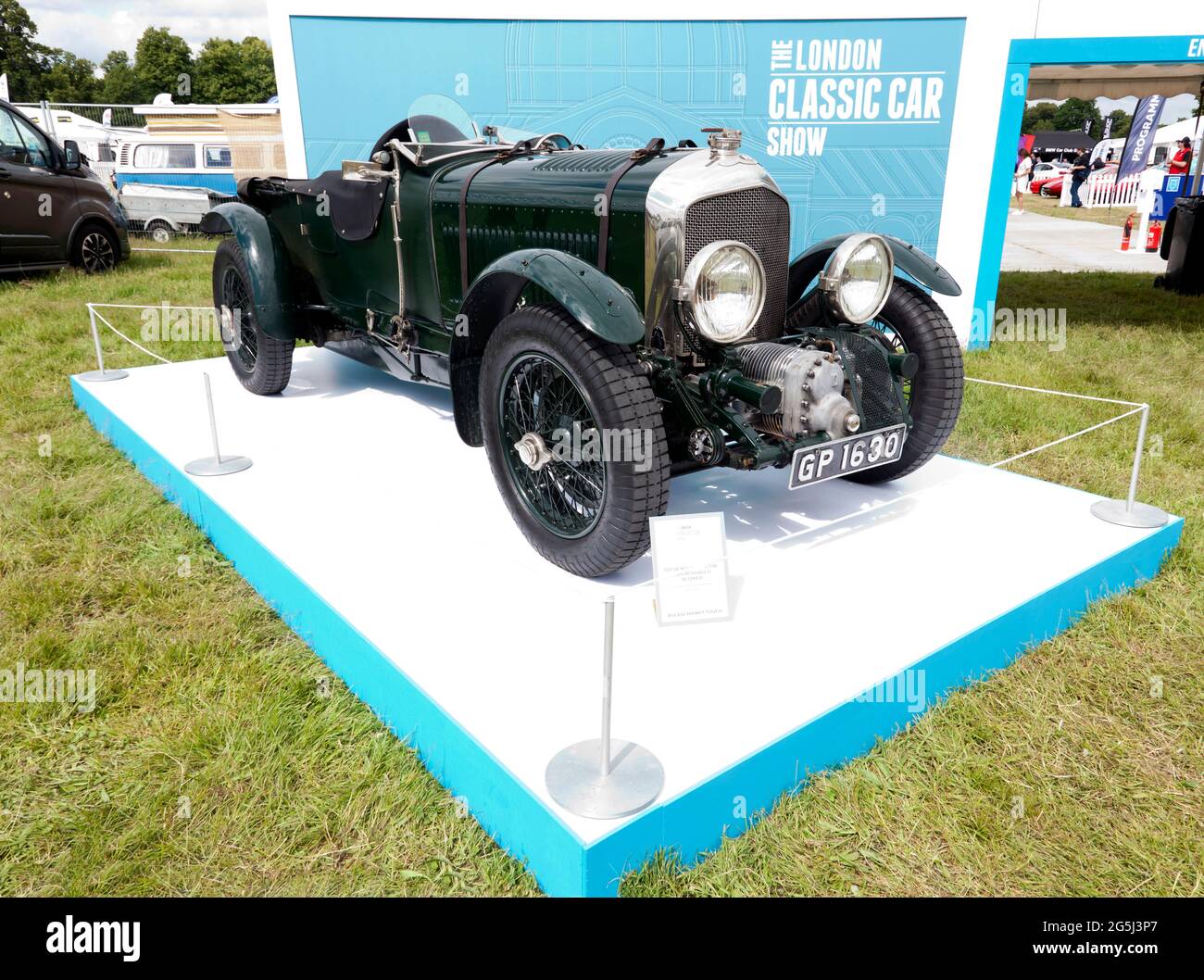 Einer der Originale, 50, 1931 4,5 l, Kompressor, „Blower“ Bentley's, Am Eingang zur London Classic Car Show 2021, Syon Park, Bretford. Stockfoto