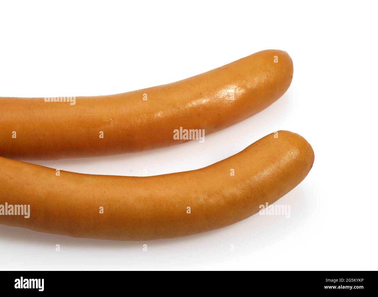 STRASSBURGER WURST AUF WEISSEM HINTERGRUND Stockfoto