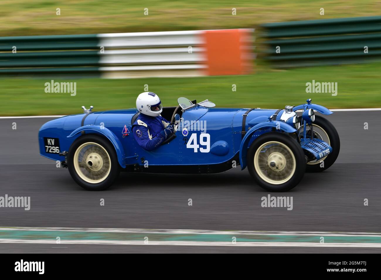 John Reeve, Riley Brooklands, Garry Whyte Memorial Riley Trophy, Hanicap-Rennen mit 5 Runden, Shuttleworth Nuffield und Len Thompson Trophies Race Meeting Stockfoto