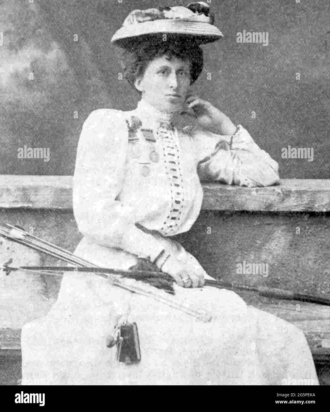 LOTTIE DOD (1871-1960) Englische Sportlerin, die sich beim Tennis, Bogenschießen und Golf hervortat Stockfoto