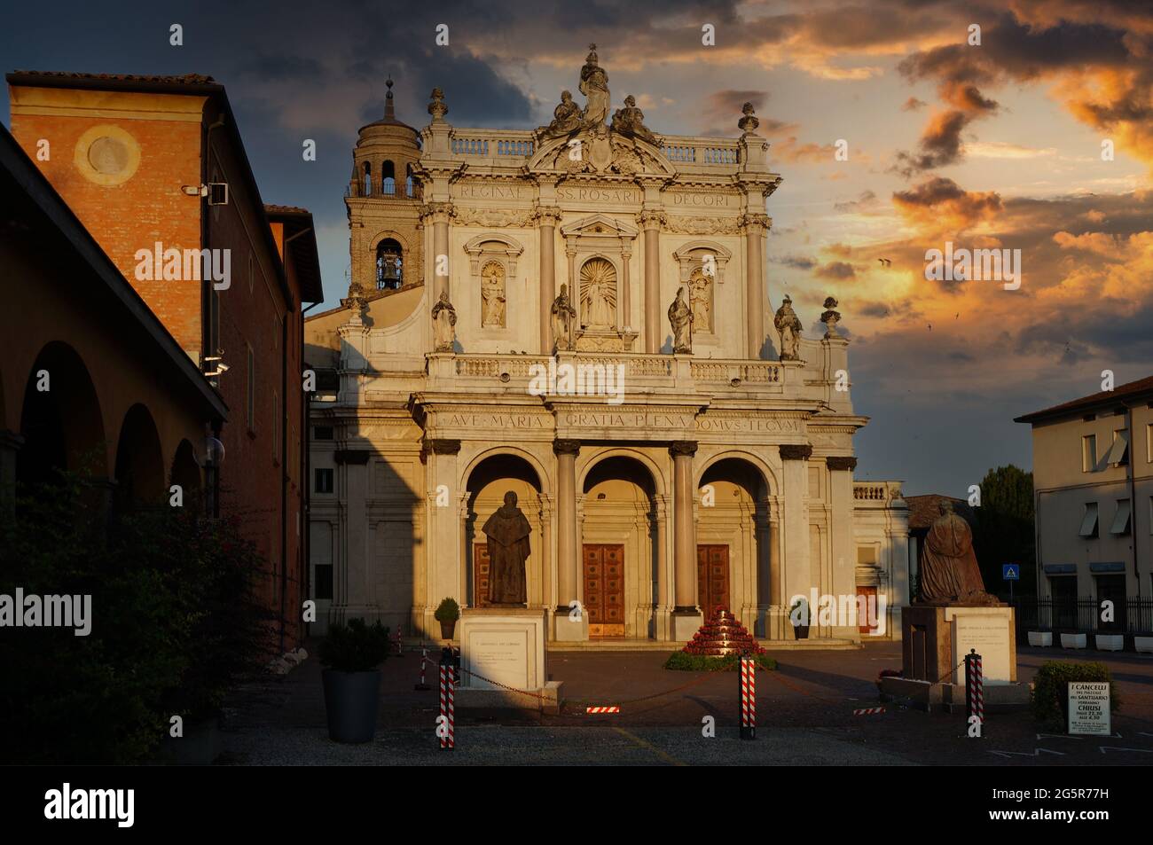 Beata Vergine Del Rosario Roma Beata vergine del santo rosario -Fotos und -Bildmaterial in hoher