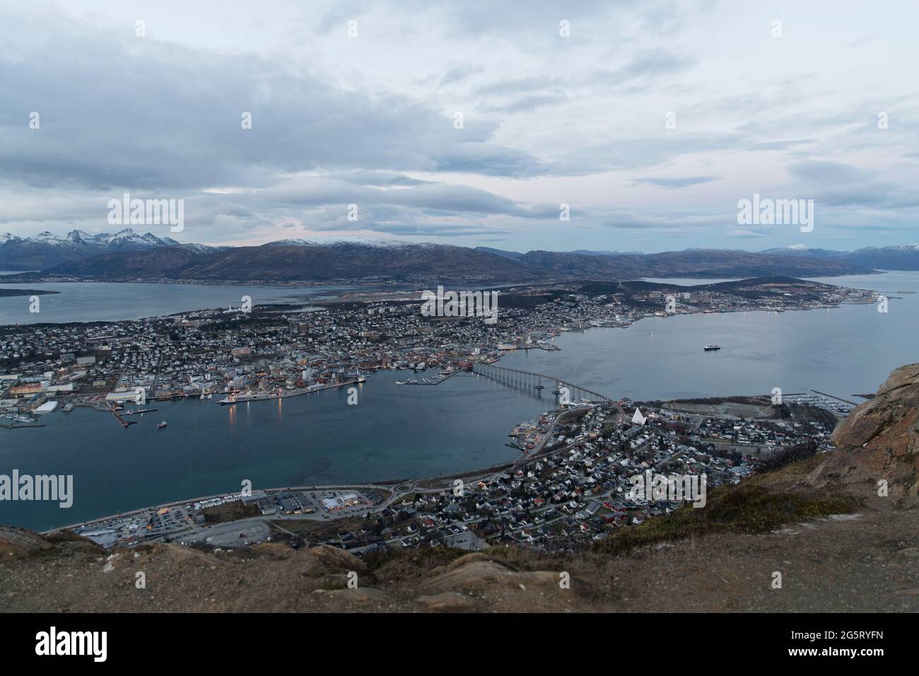 Blick auf Tromso vom Mount Storsteinen in Norwegen Stockfoto