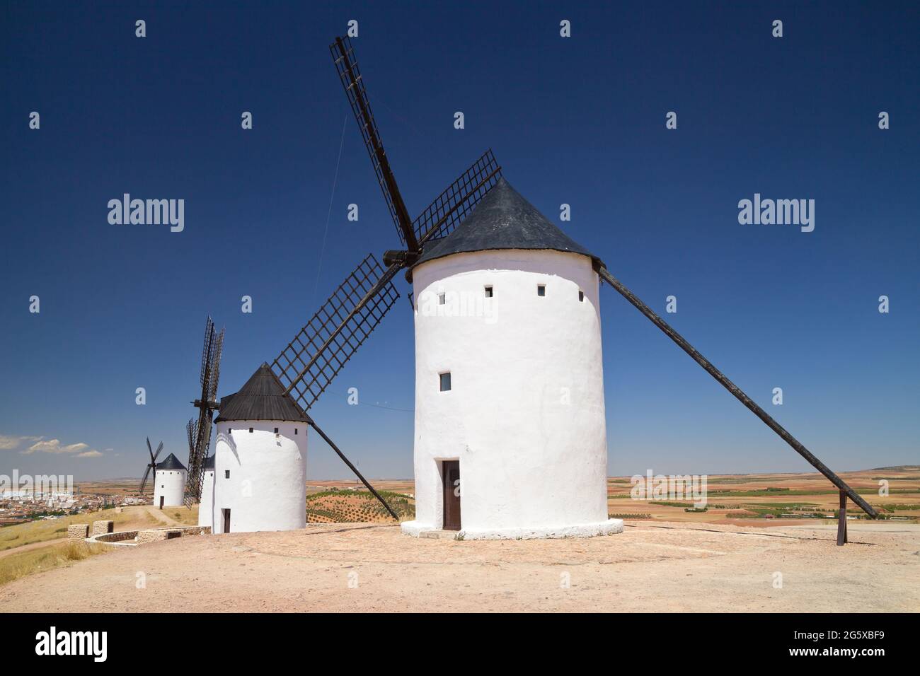 Windmühlen von Alcazar de San Juan, Ciudad Real, Spanien. Stockfoto