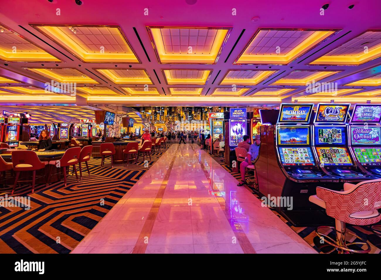Las Vegas, 28. JUN 2021 - Innenansicht des Resorts World Casinos Stockfoto