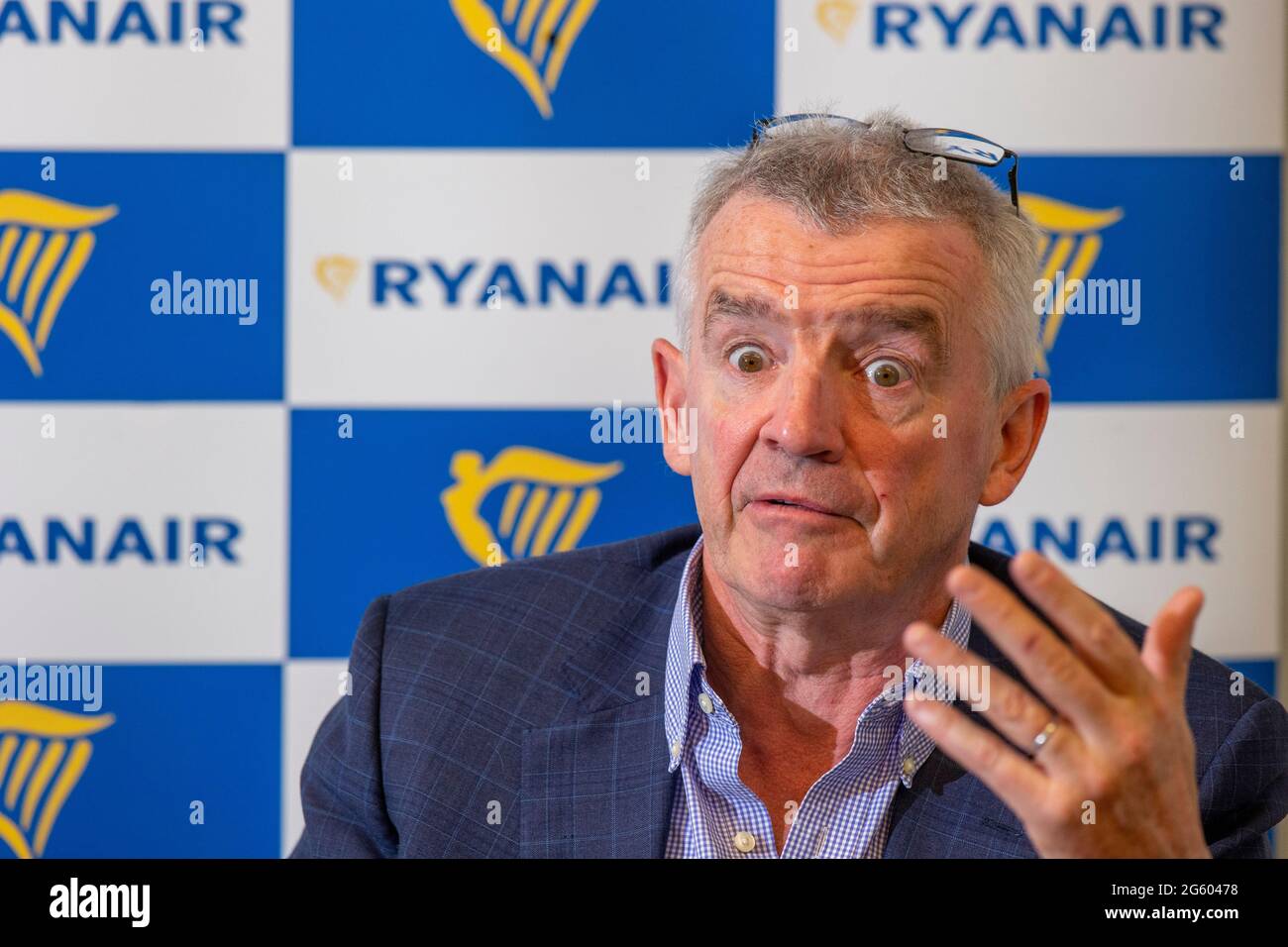 Ryanair-CEO Michael O'Leary im Bild bei einer Pressekonferenz der irischen Billigfluggesellschaft Ryanair am Donnerstag, dem 01. Juli 2021 in Brüssel. BELGA FOTO NICOL Stockfoto