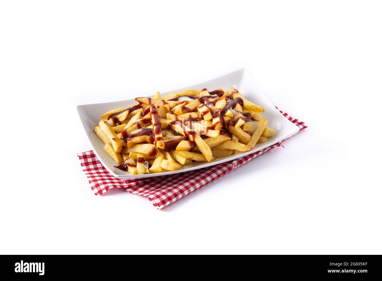 Traditionelles kanadisches Poutine auf weißem Hintergrund isoliert Stockfoto