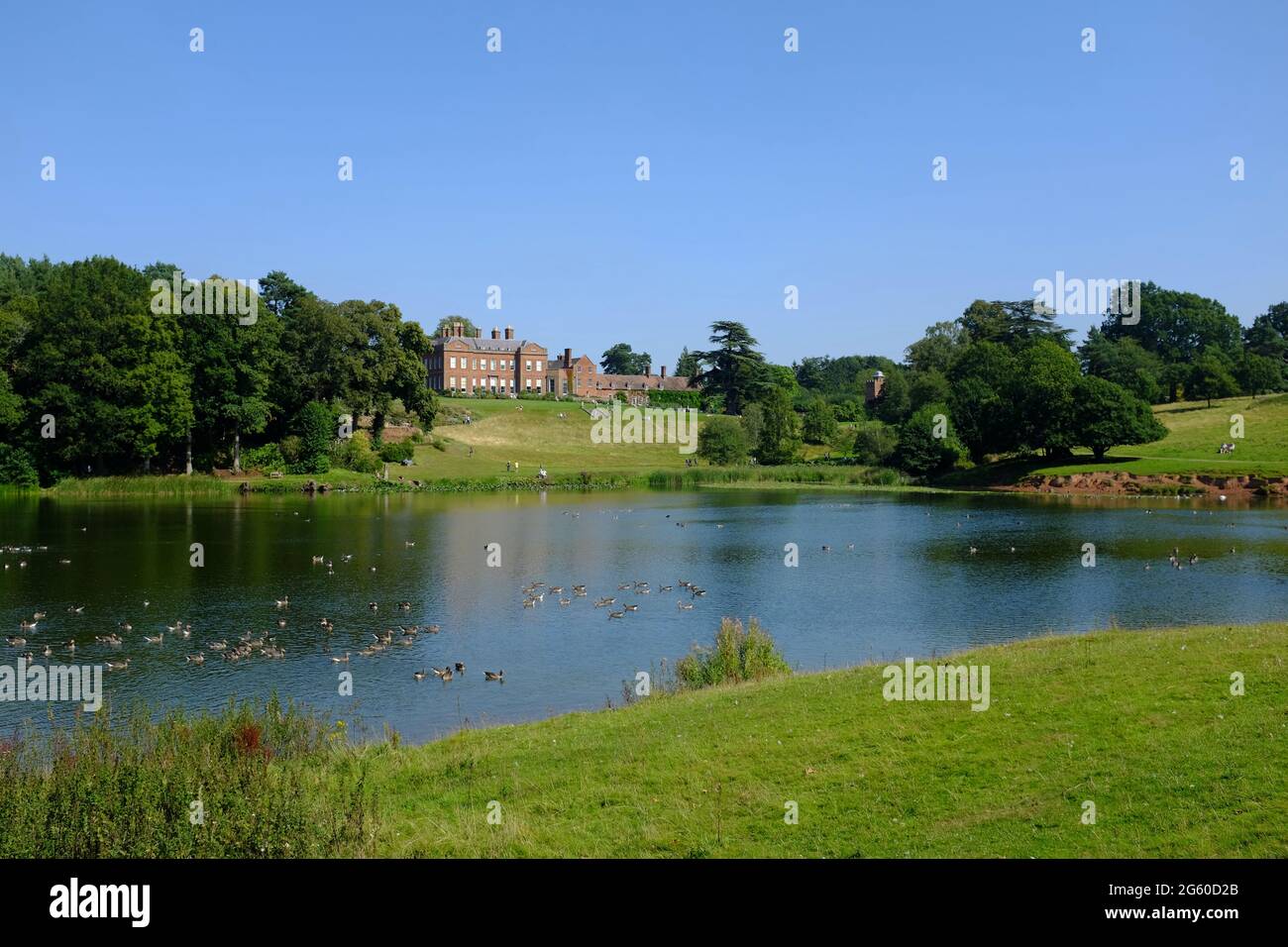 Dudmaston Hall and Pool, Sommer 2019 Stockfoto