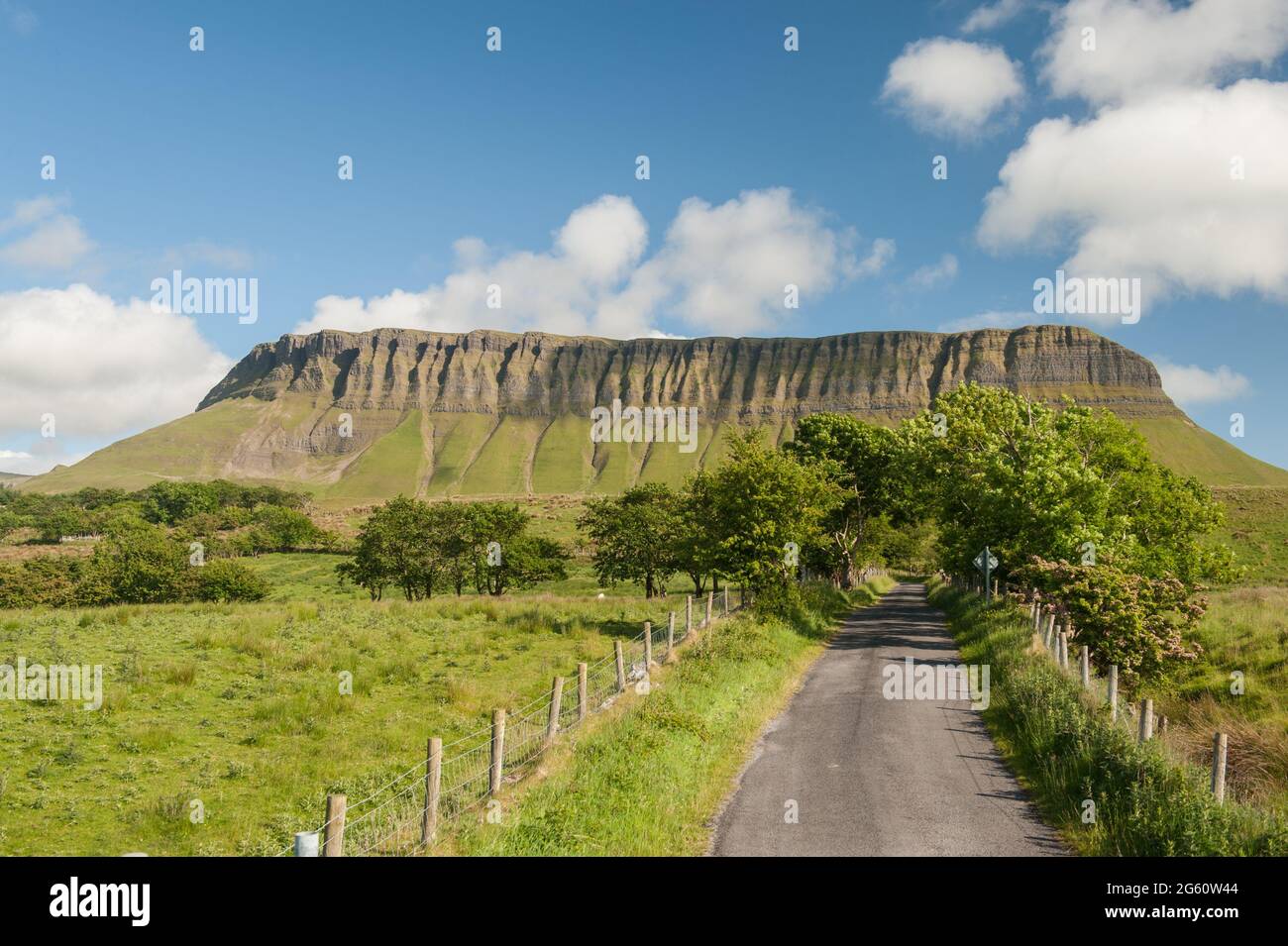 Benbulbin, County Sligo, Irland Stockfoto