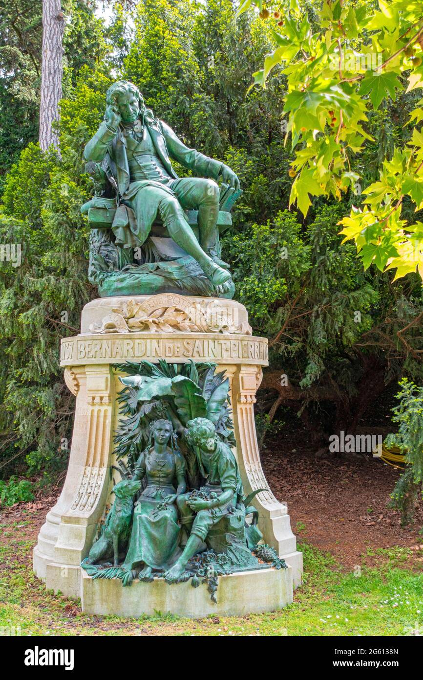 Frankreich, Paris, Jardin des Plantes, Bernardin de Saint Pierre Statue Stockfoto