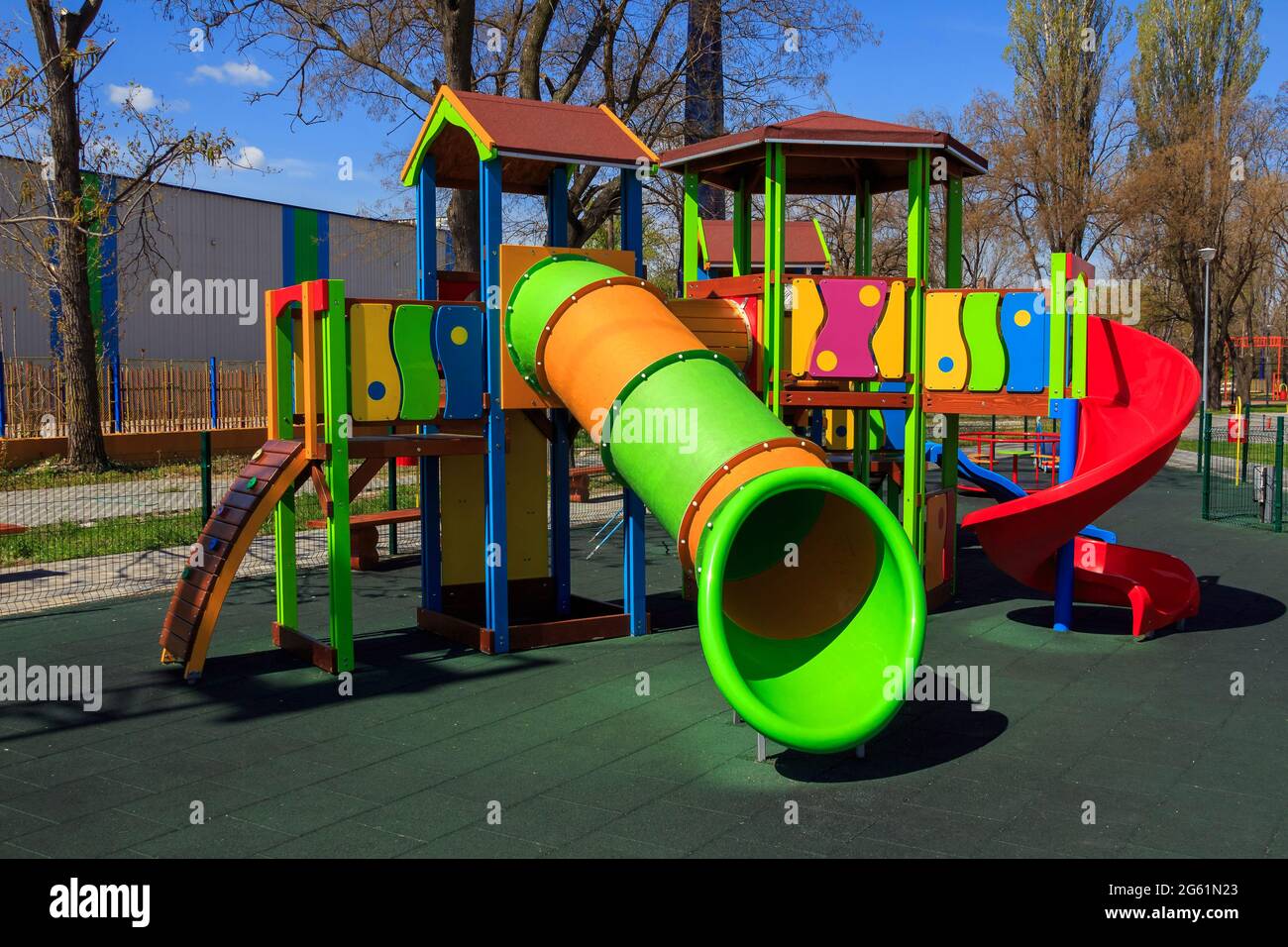 Sport spielplatz -Fotos und -Bildmaterial in hoher Auflösung – Alamy