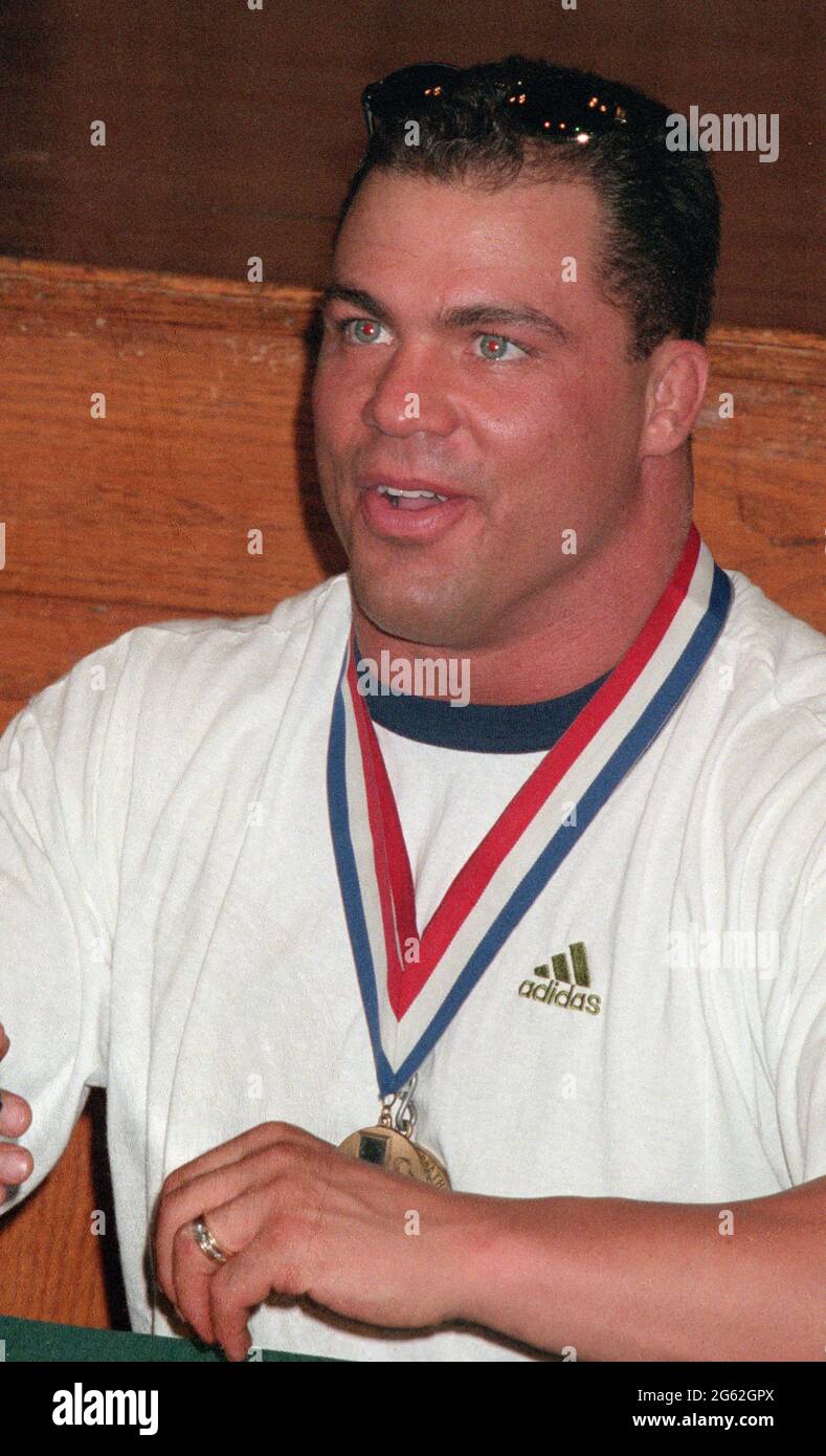Kurt Angle 2000 Foto von John Barrett/PHOTOlink /MediaPunch Stockfoto
