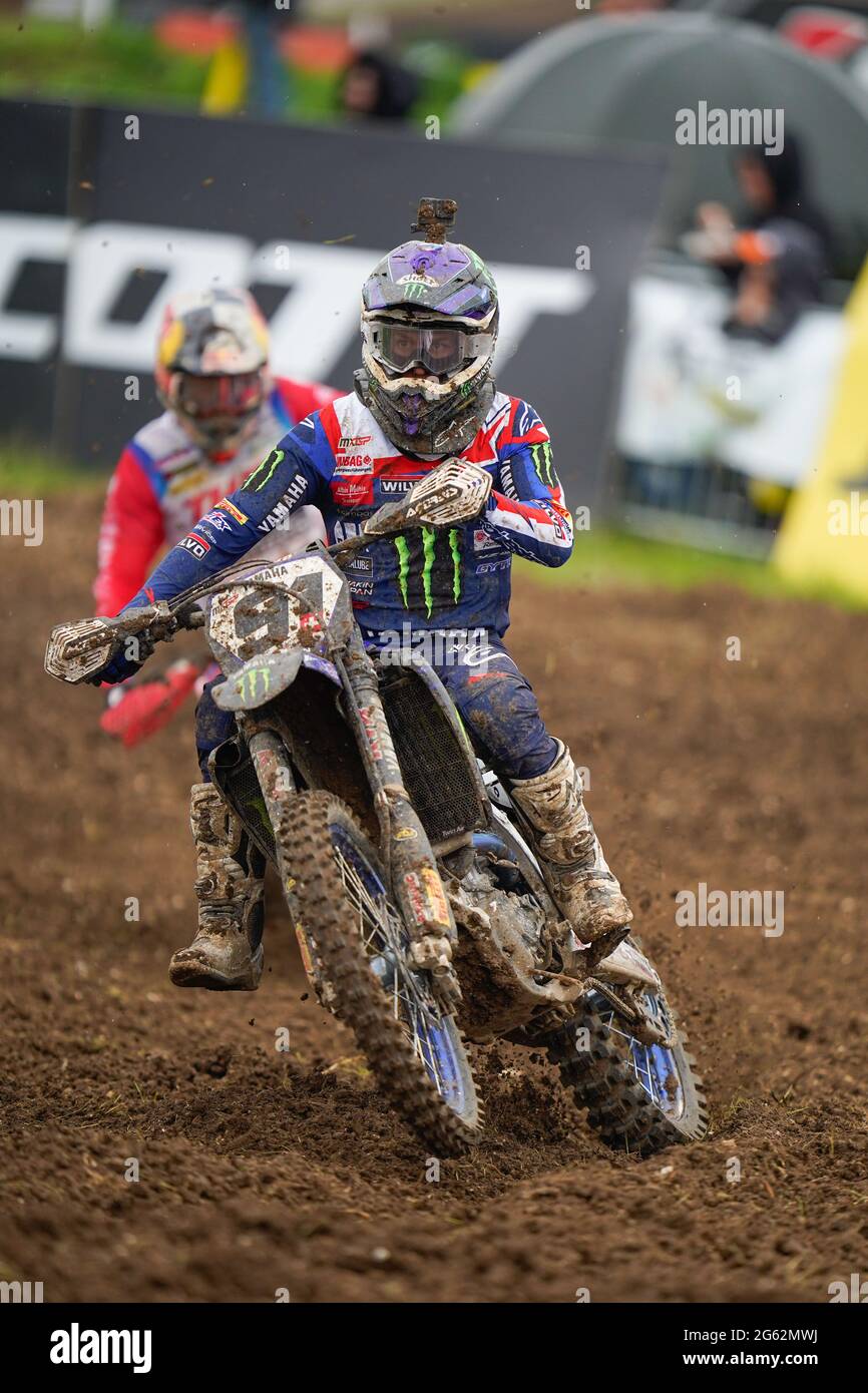 Jeremy Seewer (SUI), Yamaha - Monster Energy Yamaha Factory MXGP beim Rennen 1 der britischen MXGP-Etappe der FIM Motocross-Weltmeisterschaft 2021 o Stockfoto