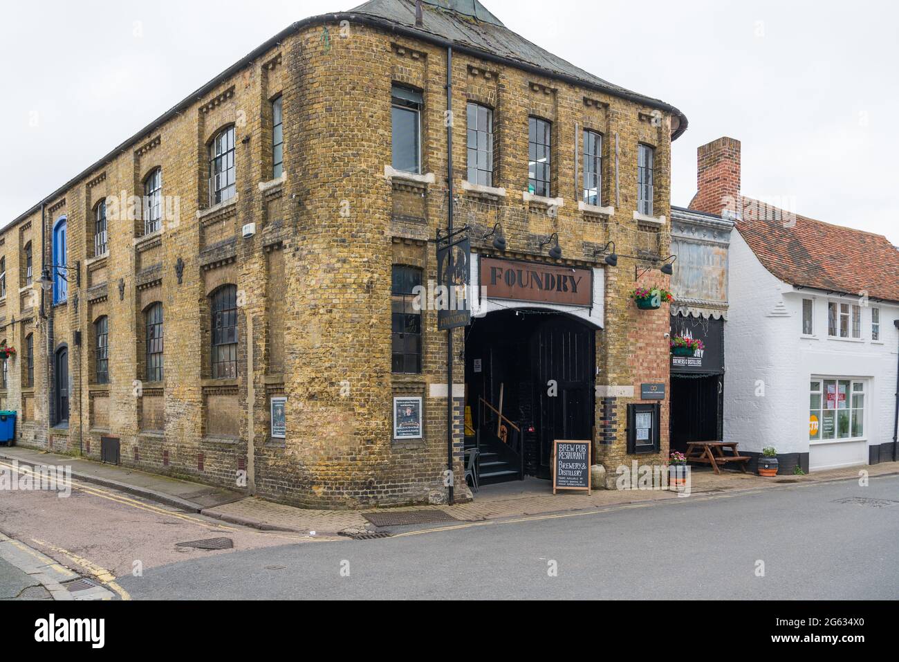 Außenansicht des Foundry Brew Pub und Restaurants in Stour Street, Canterbury, Kent, England, Großbritannien Stockfoto