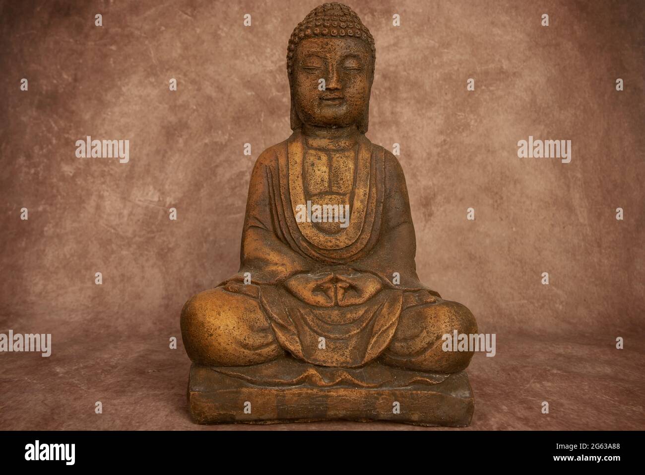 Junger buddha in einem Zustand der Meditation Stockfoto