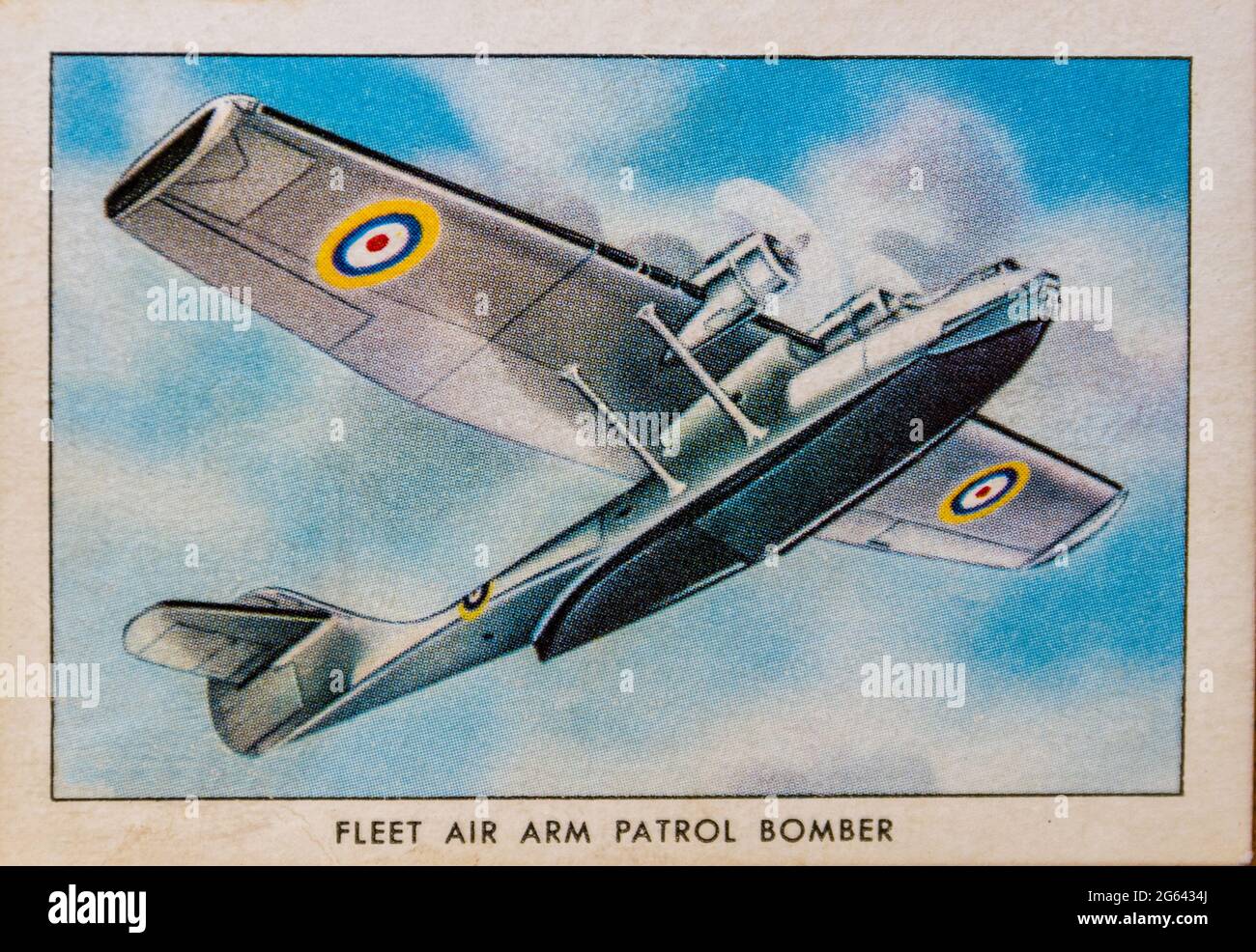 Eine konsolidierte PBY Catalina RAF-Version auf einer Wings-Zigarettenkarte aus einem Set von US-Navy-Veteranen, die um den Globus gereist sind. Stockfoto