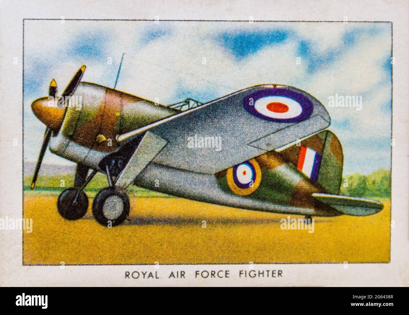 Ein Brewster Buffalo in britischem Trimm auf einer Wings Zigarettenkarte aus einem Set des Veteranen der US Navy, der um den Globus gereist ist. Stockfoto