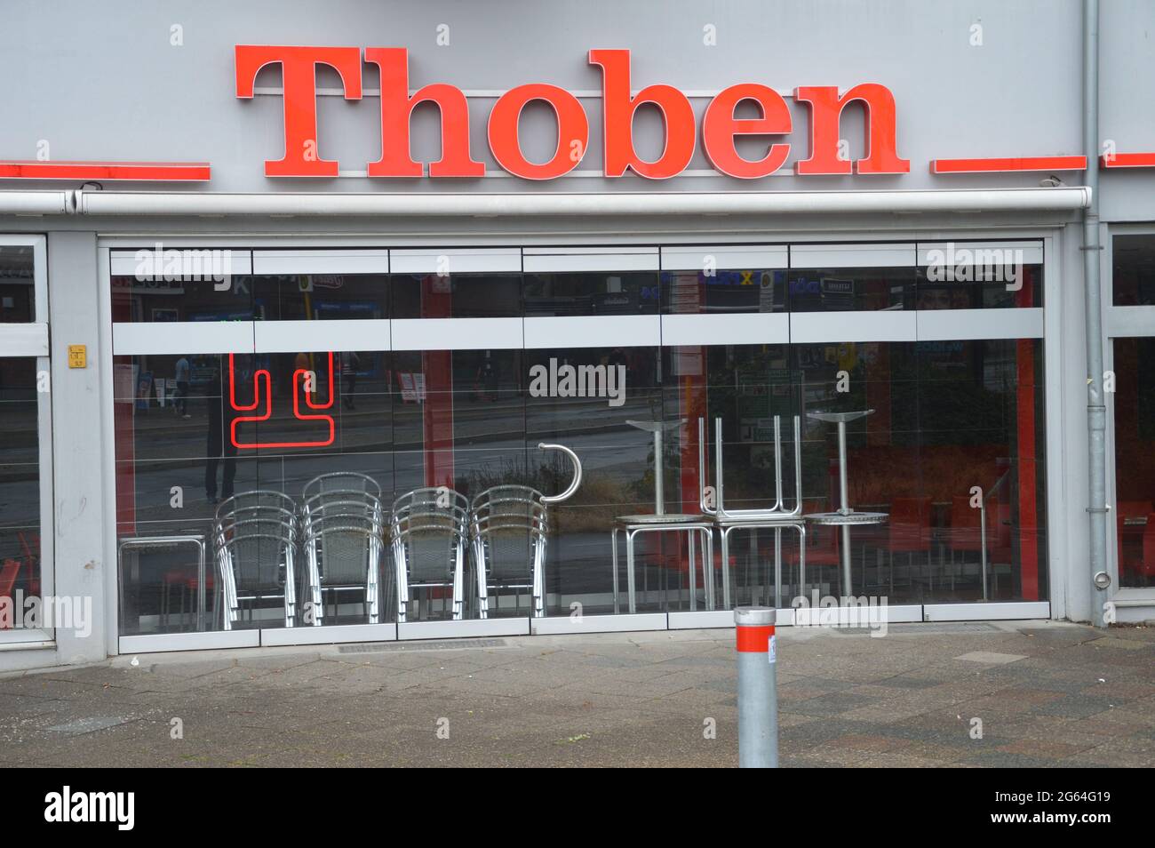 Bäckerei und Café Thoben in Steglitz, Berlin, Deutschland - 2021. Stockfoto