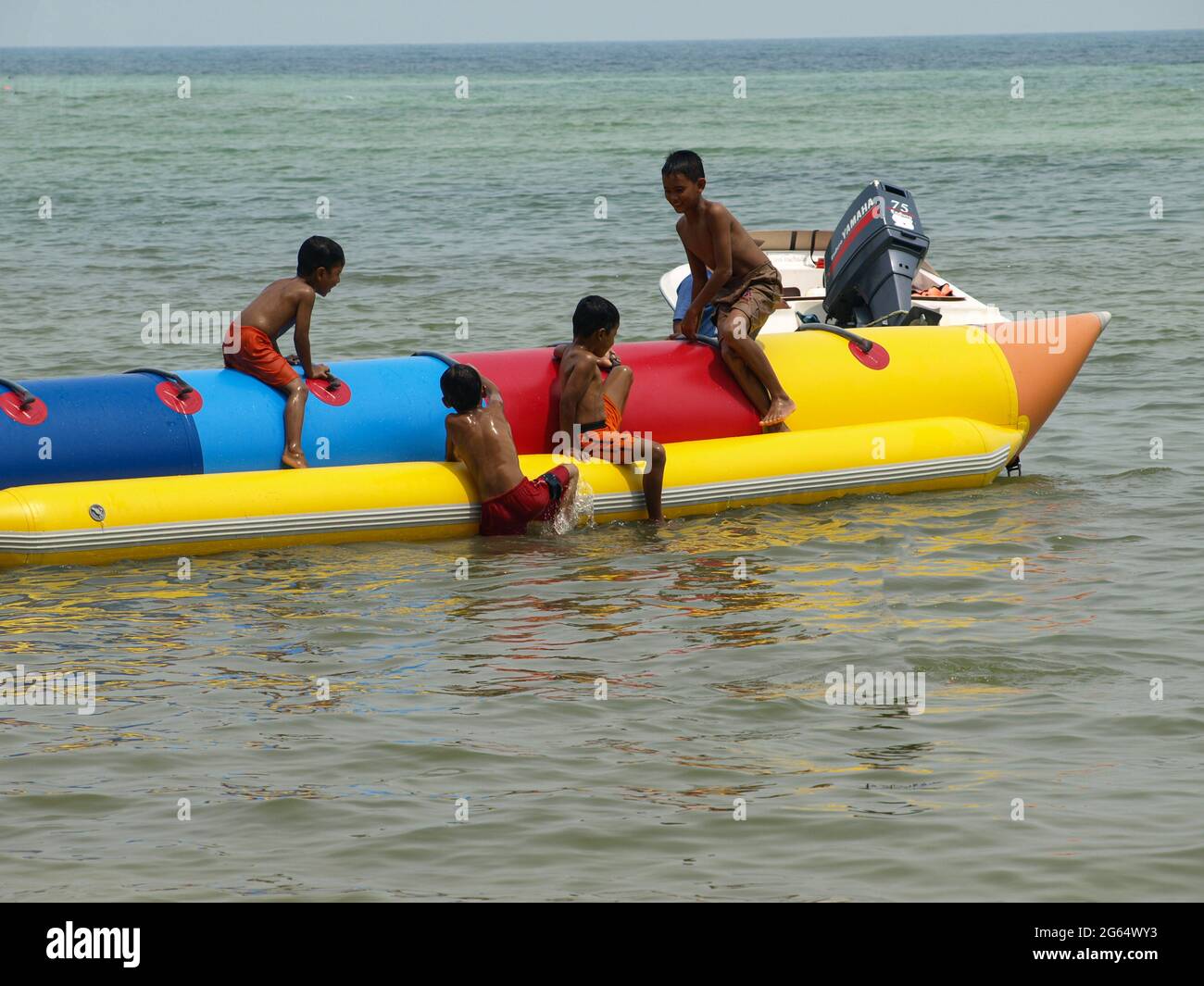 Banana Boat Kids Stockfotos Und Bilder Kaufen Alamy