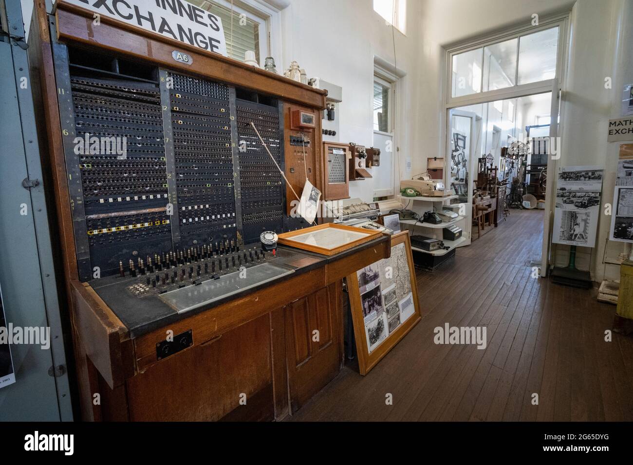 Alte Telefonzentrale, Land of the Beardies History House Museum, im Old Glen Innes Hospital Gebäude, Glen Innes NSW Australien Stockfoto