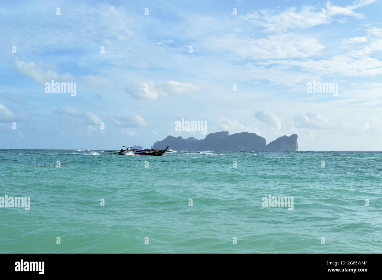 Blick auf die Insel Koh Phi Phi in der Provinz Krabi, Thailand. Stockfoto