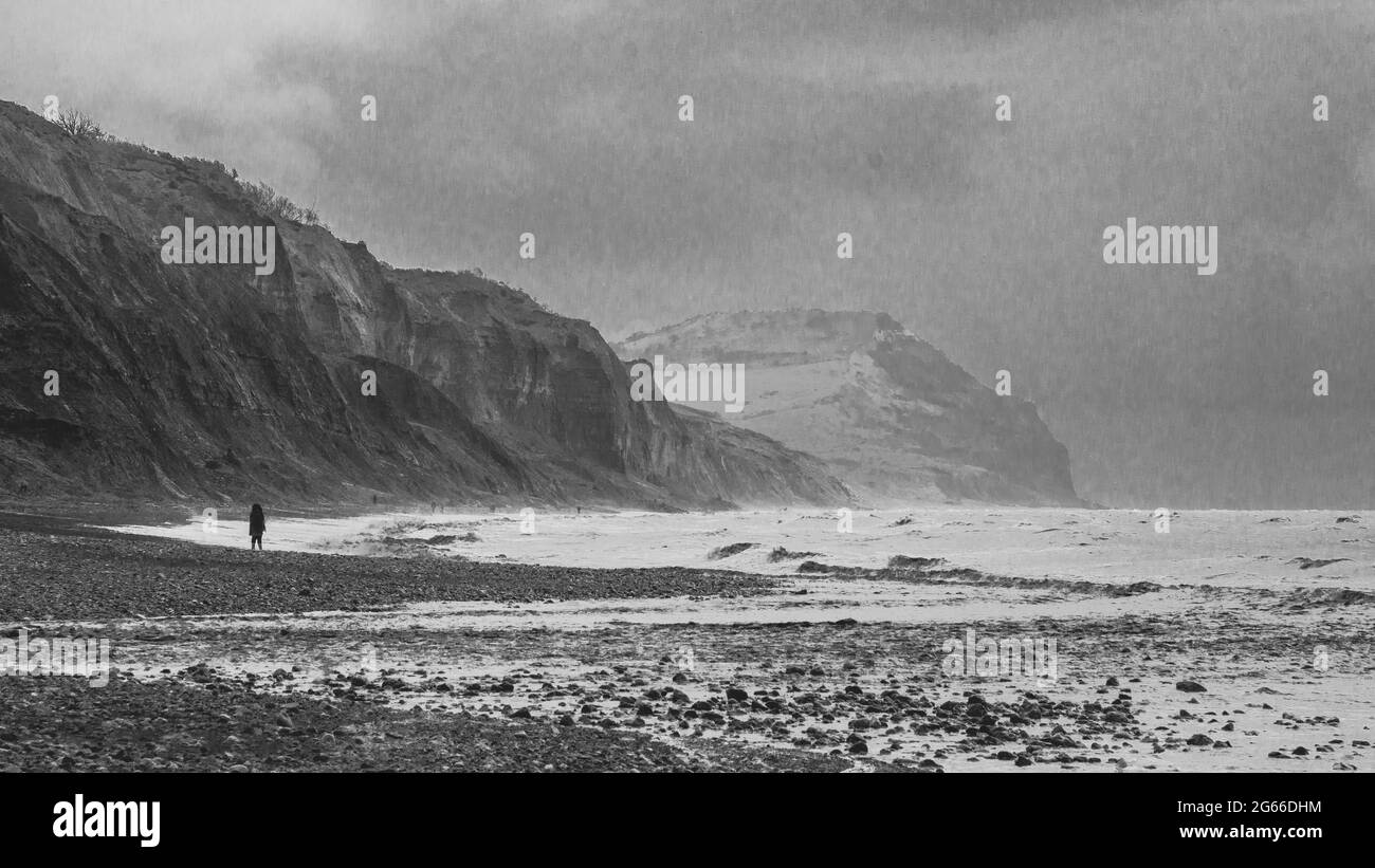 Stürmisches Wetter am Charmouth Beach, Charmouth, Dorset, England, Großbritannien Stockfoto