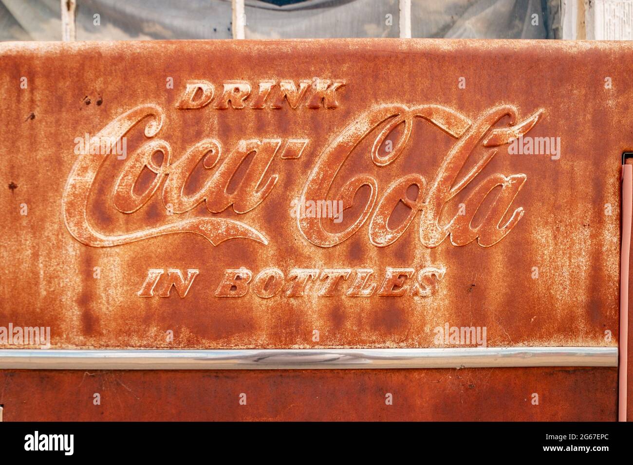 Alte rostige Coca Cola Dispenser-Maschine Route 66 Texas Stockfoto