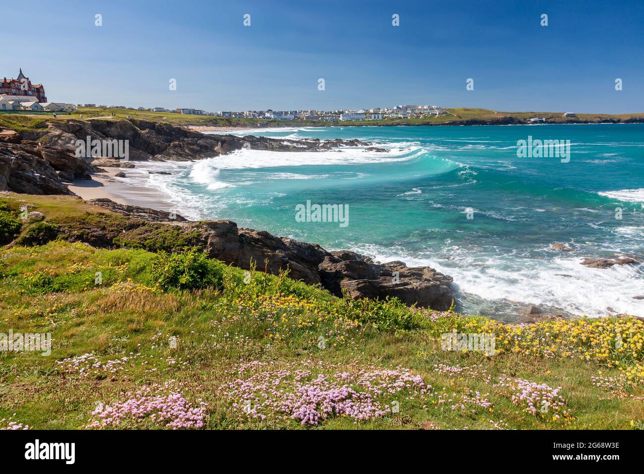 Sommertag mit Blick auf Little Fistral Beach Newquay Cornwall England Großbritannien Europa Stockfoto