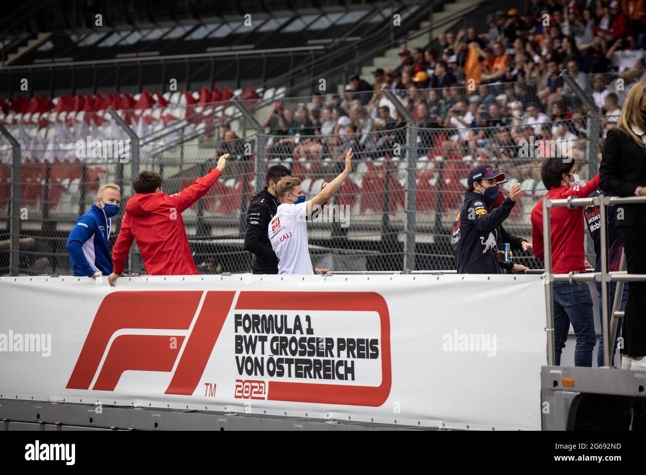 Spielberg, Österreich. Juli 2021. Fahrerparade. Großer Preis von Österreich, Sonntag, 4. Juli 2021. Spielberg, Österreich. Quelle: James Moy/Alamy Live News Stockfoto