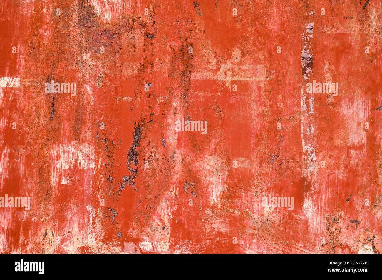Altes korrodiertes Metall mit abgenutzter roter Farbe, grundem Hintergrund oder Struktur Stockfoto