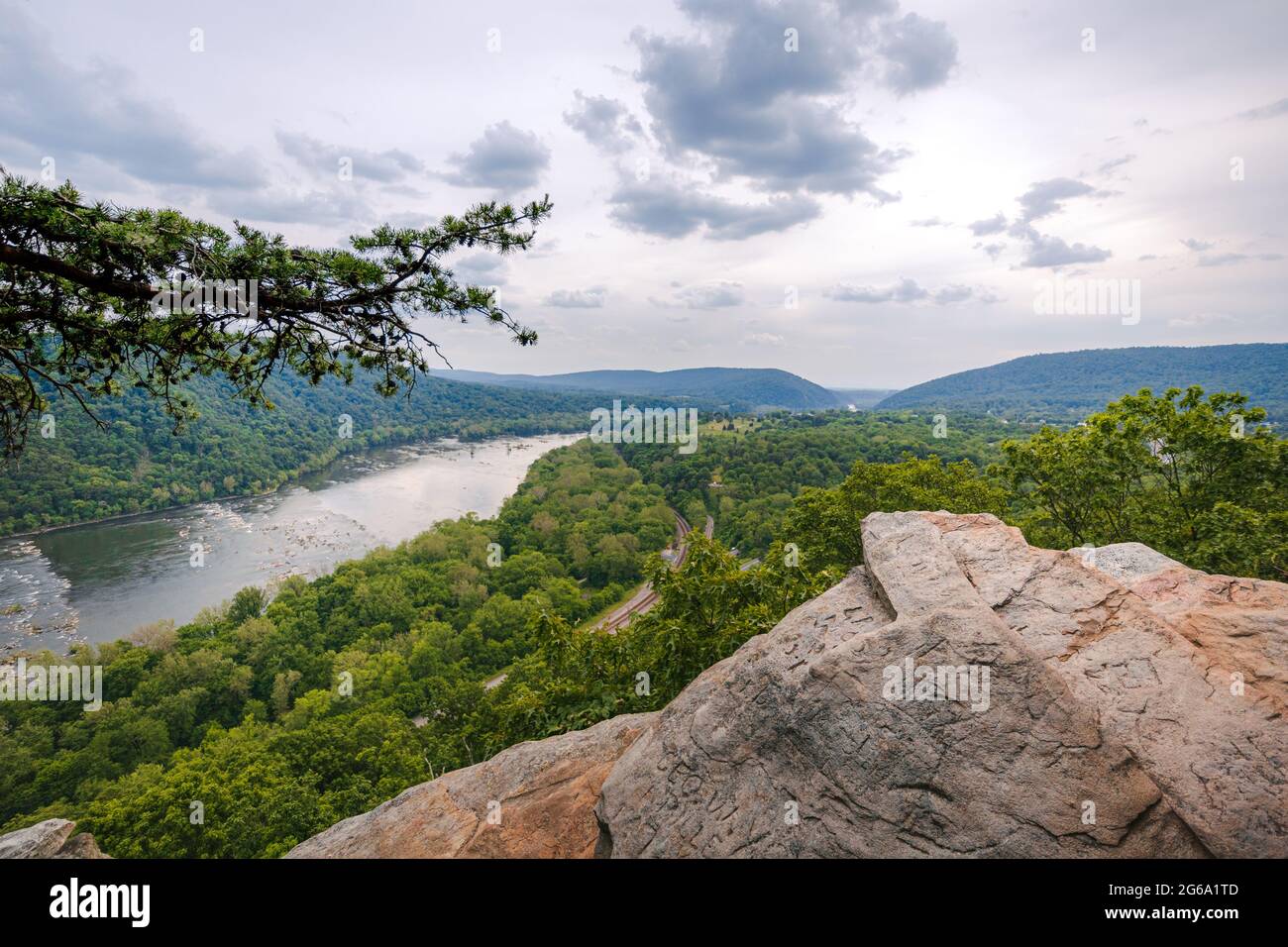 Der Blick von den Weverton Cliffs, Teil des Appalachian Trail, Maryland. Stockfoto