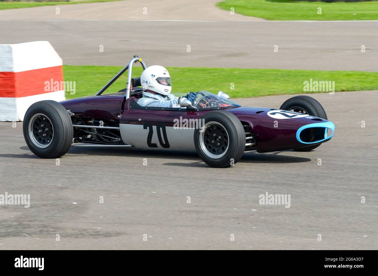 Wainer Ford Classic Formula Junior, Oldtimer-Rennwagen, der beim Chichester Cup beim historischen Goodwood Revival-Event in Großbritannien teilnimmt. Richard Smeeton Stockfoto