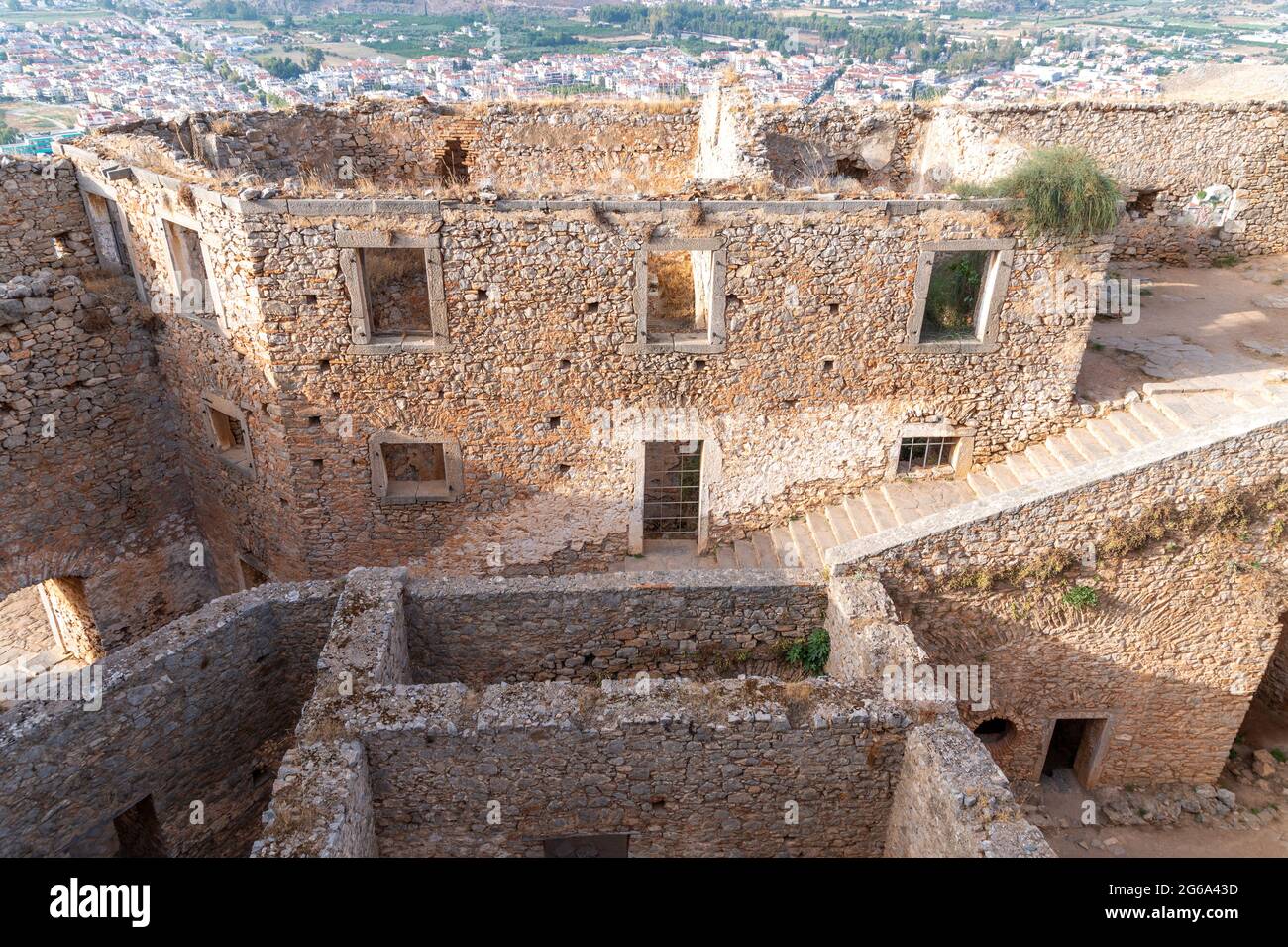 Überreste alter Gebäude in der Festung Palamidi, Nafplio, Griechenland Stockfoto
