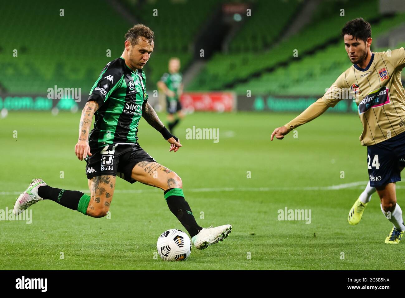 MELBOURNE, AUSTRALIEN - 26. APRIL: Alessandro Diamanti von Western United während des Hyundai A-League Fußballmatches zwischen dem FC Western United und den Newcastle Jets am 26. April 2021 im AAMI Park in Melbourne, Australien. (Foto von Dave Hewison) Stockfoto