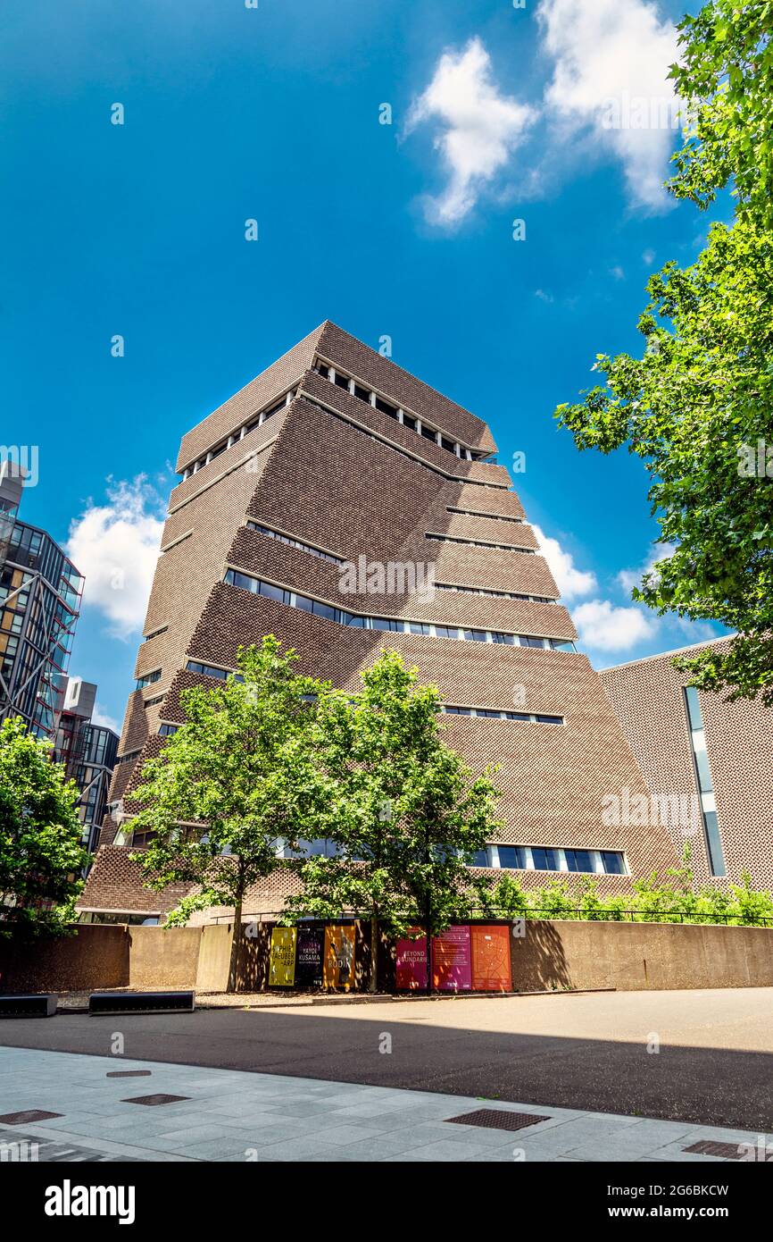 Außenansicht des Tate Modern Blavatnik Building, Bankside, London, Großbritannien Stockfoto