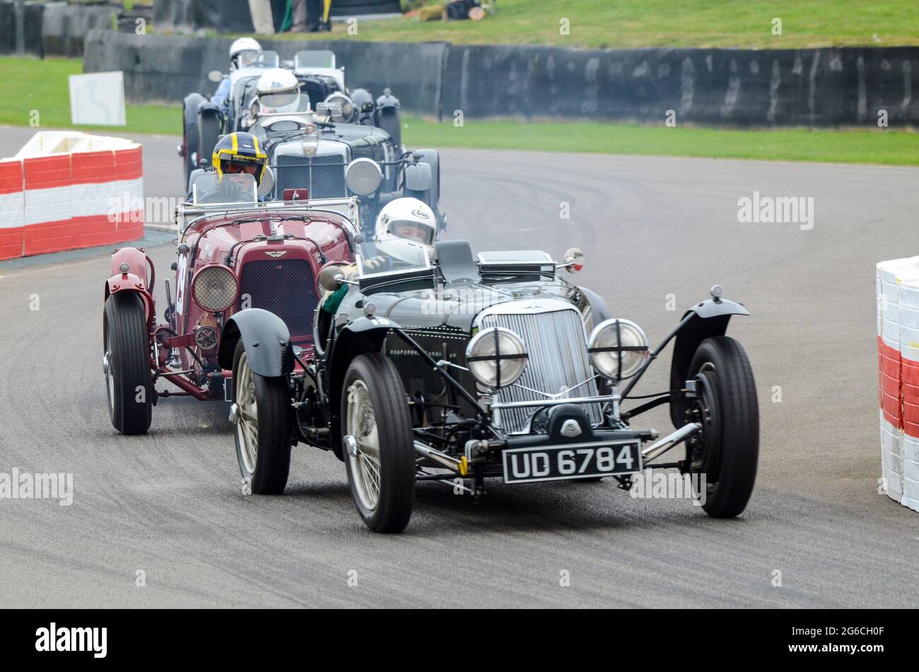 Squire 1500 SC knackiger Oldtimer-Rennwagen, der bei der Brooklands Trophy beim historischen Goodwood Revival-Event in Großbritannien teilnimmt. Angetrieben von Jonathan Turner Stockfoto