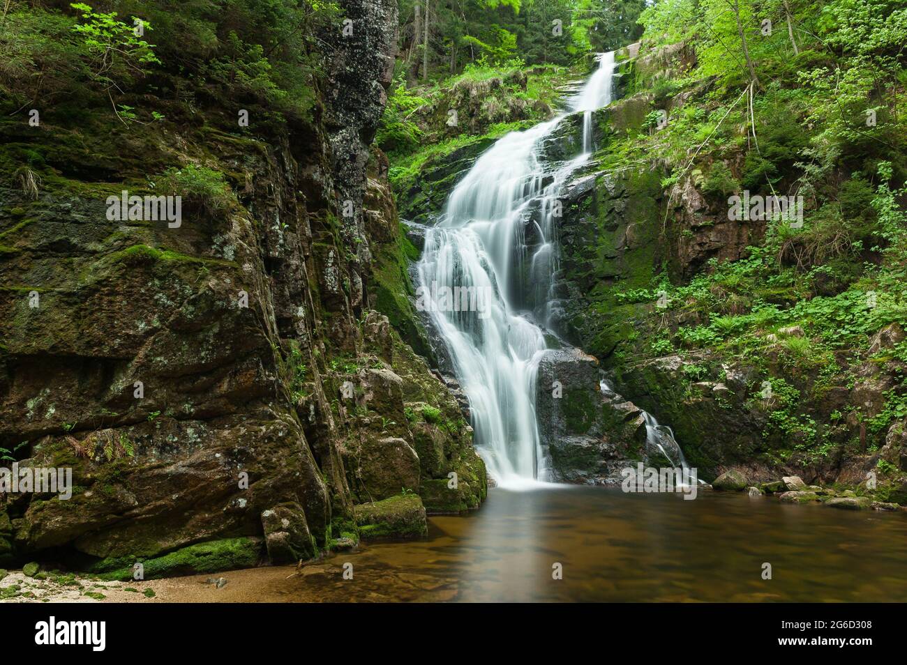 Wasserfall Kamieńczyk, Nationalpark Karkonosze, Polen Stockfoto