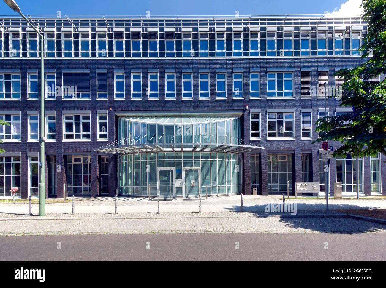 Gebäude Der Friedrich-Ebert-Stiftung, Hiroshimastraße, Berlin, Deutschland Stockfoto