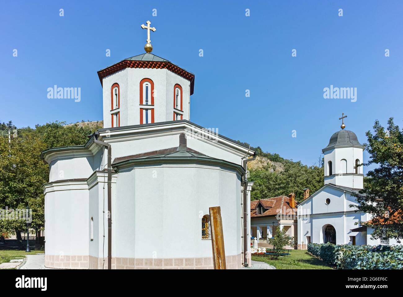 Mittelalterliches Kloster Rakovica in der Nähe der Stadt Belgrad, Serbien Stockfoto