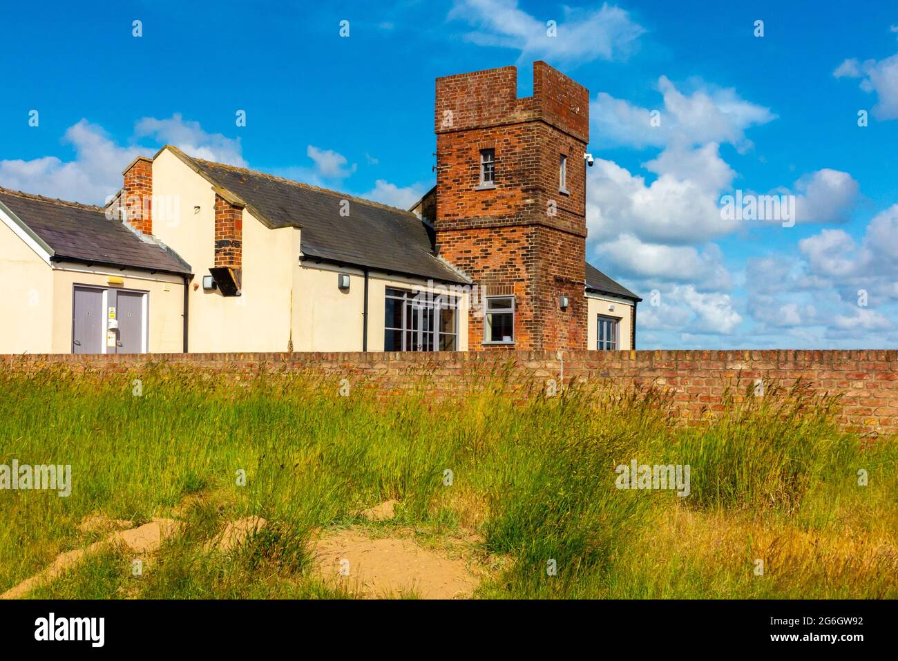 Die Old Coastguard Station im Gibraltar Point National Nature Reserve in der Nähe von Skegness Lincolnshire England Stockfoto