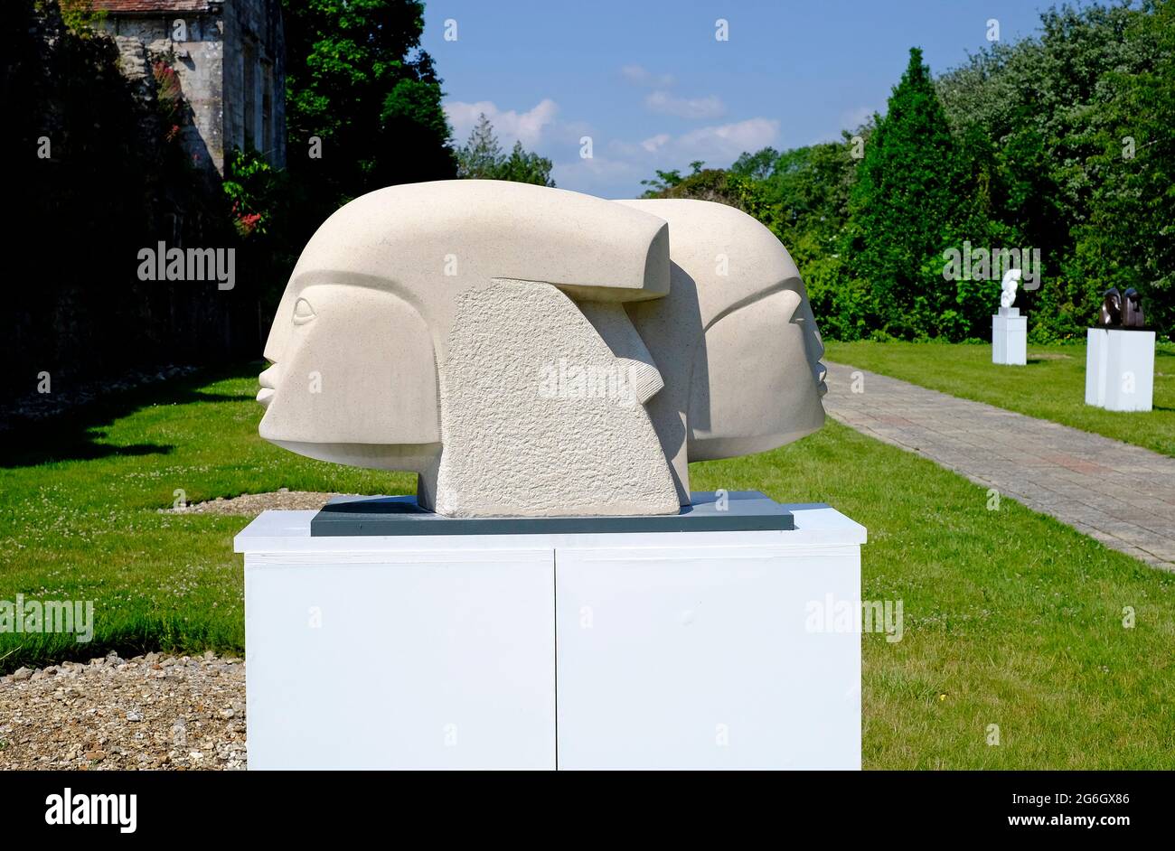 Moderne Skulptur in beaulieu Gardens, hampshire, england Stockfoto