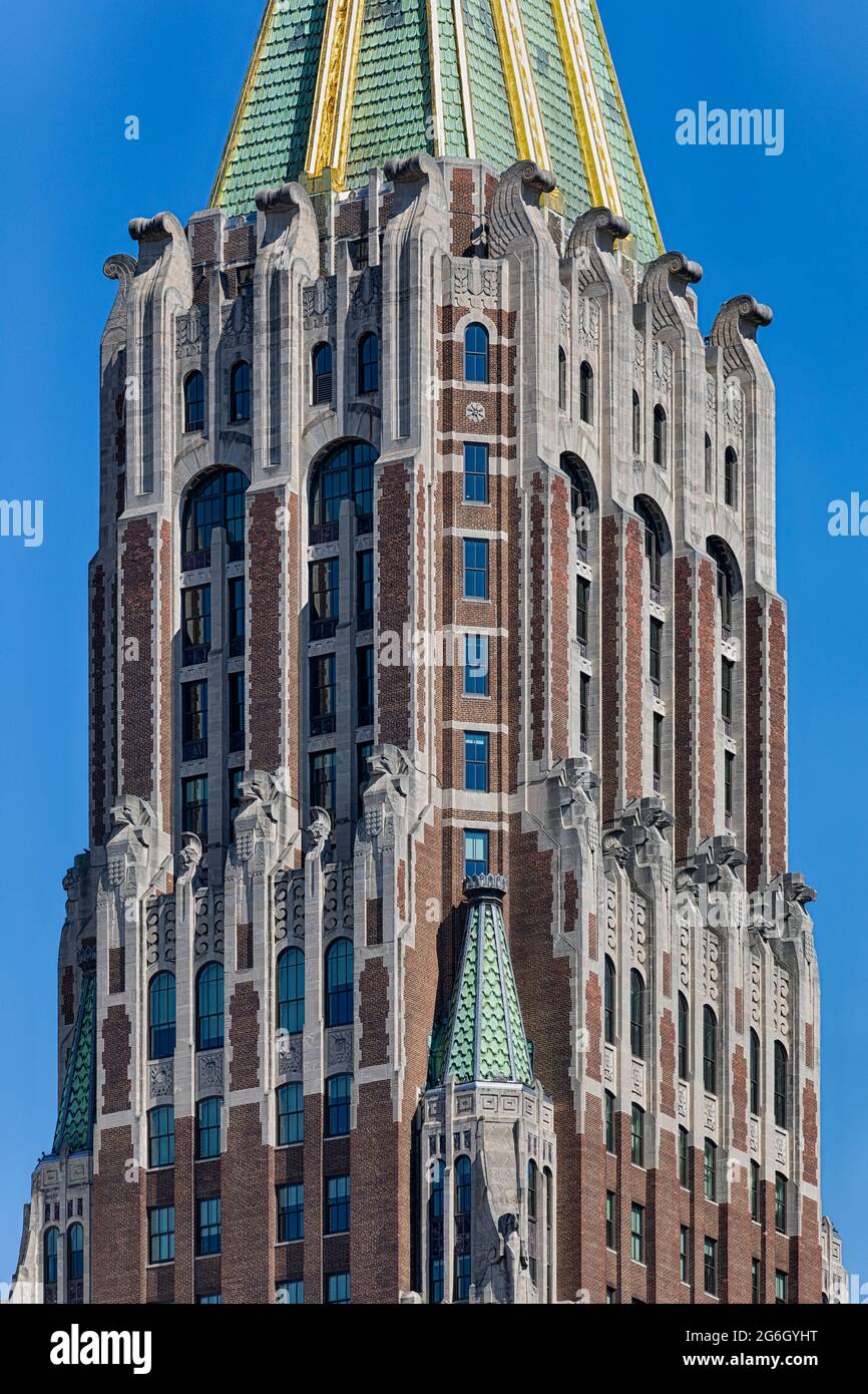 10 Light Street, ein Wahrzeichen Bürogebäude, wurde in Wohnungen umgewandelt. Ehemals Bank of America Building, Baltimore Trust Company Building. Stockfoto