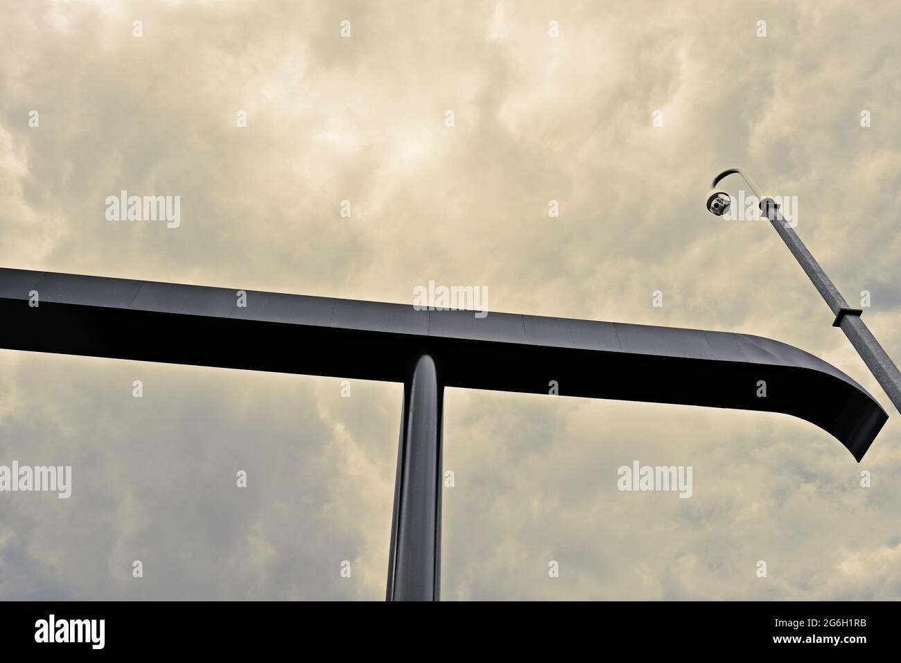 Metallstruktur und cctv-Kamera Stockfoto