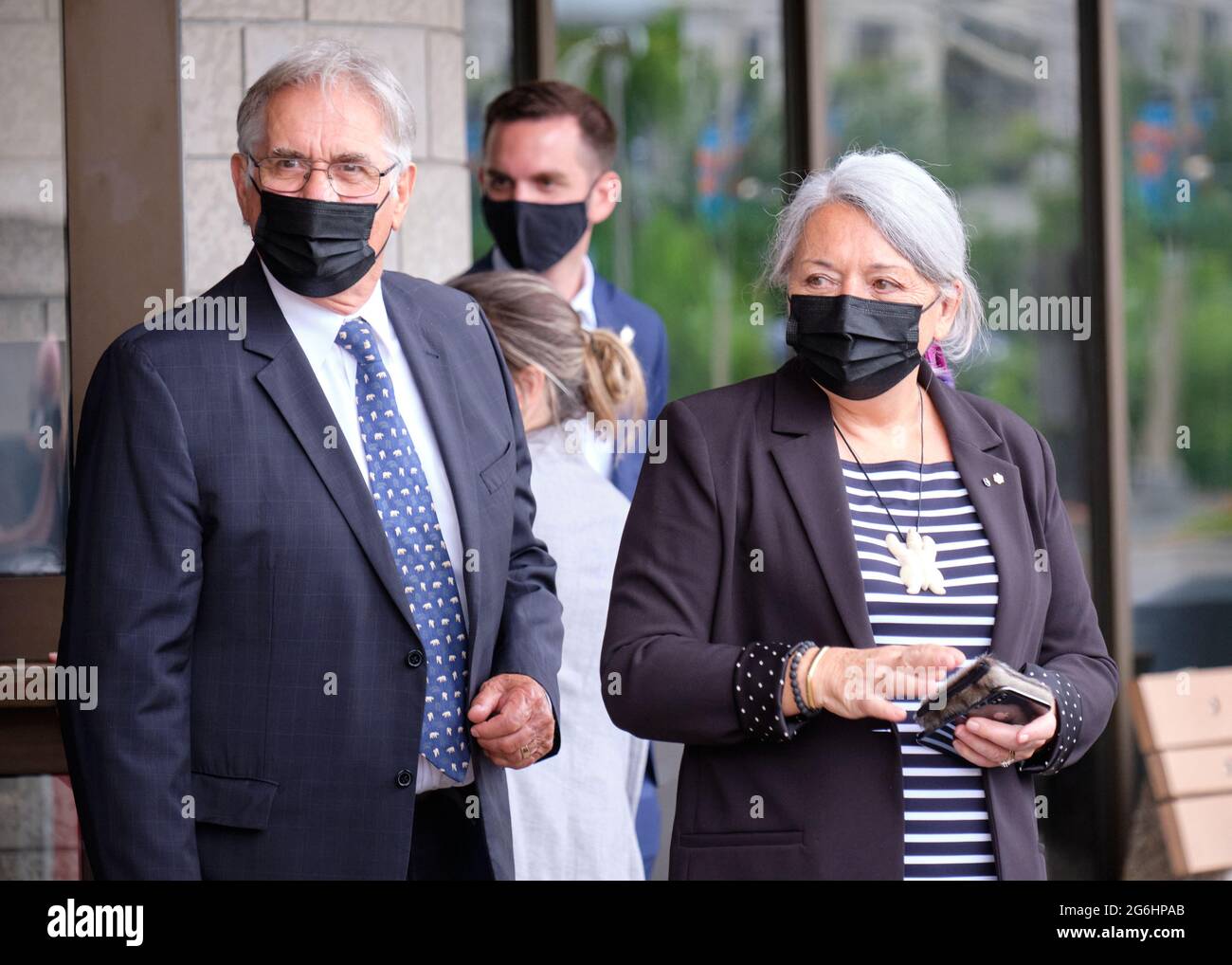 Die neue kanadische Generalgouverneurin Mary Simon verlässt ihre einleitende Pressekonferenz. Der Anführer der Inuk wird als 30. GG dienen Stockfoto