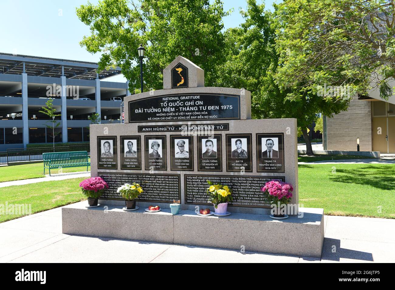 WESTMINSTER, KALIFORNIEN - 5. JULI 2021: Nationales Dankesdenkmal im Sid Goldstein Freedom Park. Stockfoto