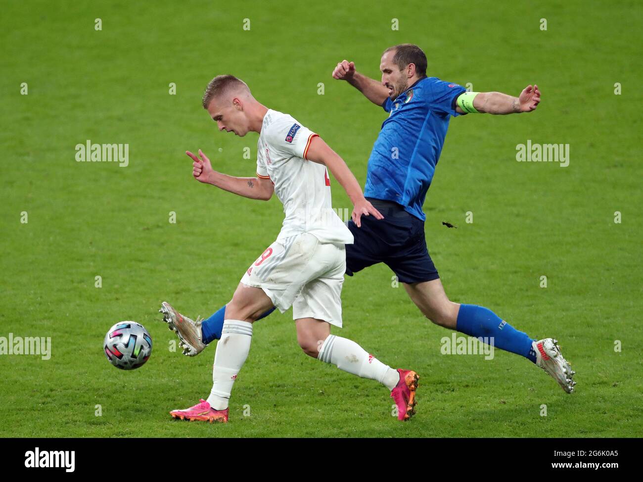 DANI OLMO, GIORGIO CHIELLINI, ITALIEN V SPANIEN, 2021 Stockfoto