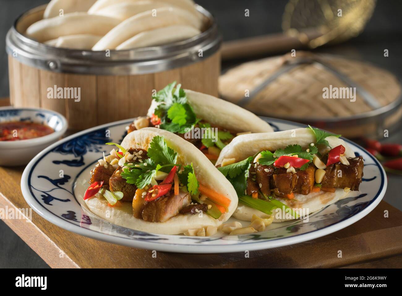 Gua bao. Gedünstete Schweinebraten. China Asia Food Stockfoto